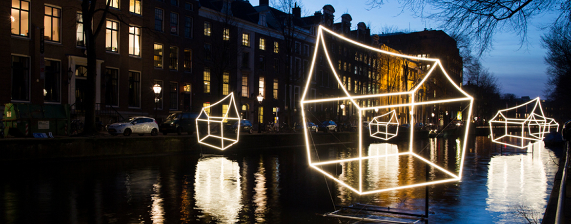 amsterdam-light-festival-boat amsterdam-light-festival-boat