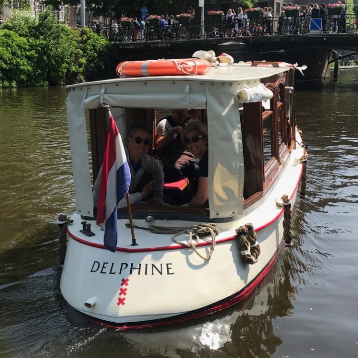 huur salonboot delphine in amsterdam